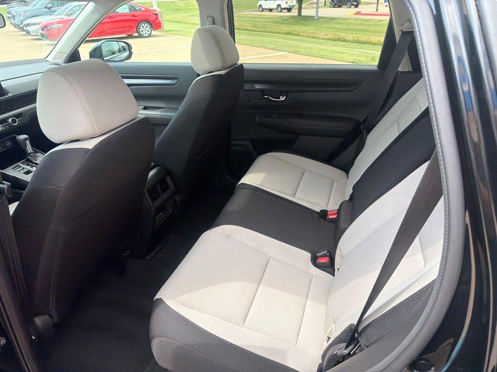 صورة مصغرة 28 لـ 2026 Honda CR-V EX AWD