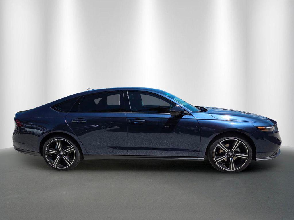 صورة 7 لـ 2026 Honda ACCORD SE