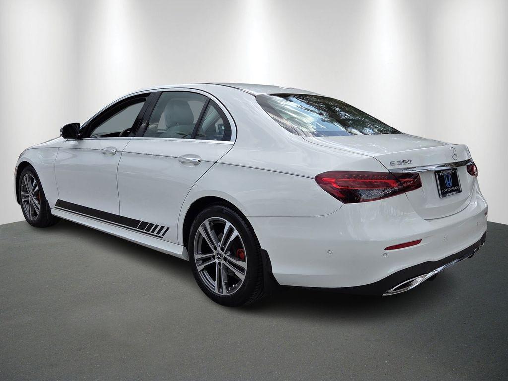 MERCEDES-BENZ E-CLASS - 5