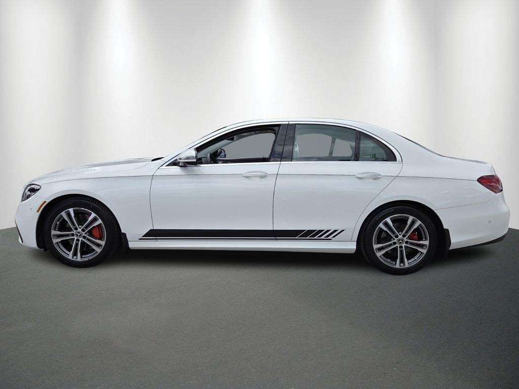 MERCEDES-BENZ E-CLASS - 4