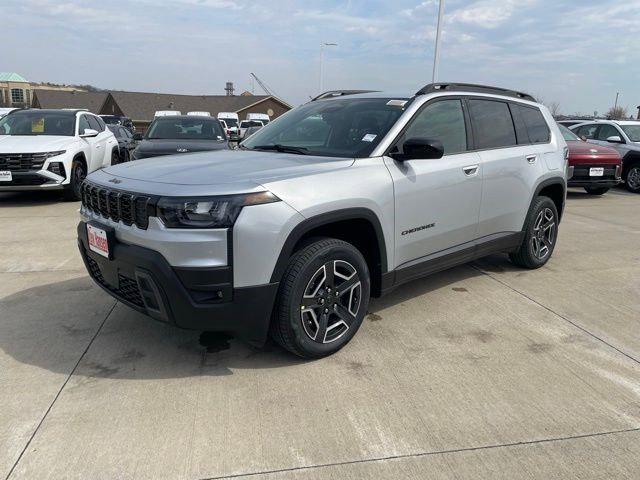 New 2026 Jeep Cherokee Laredo 4x4