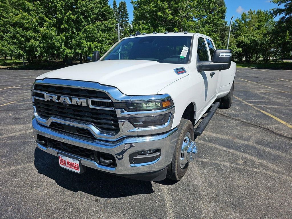 New 2026 RAM 3500 Tradesman Crew Cab 4x4 8' Box