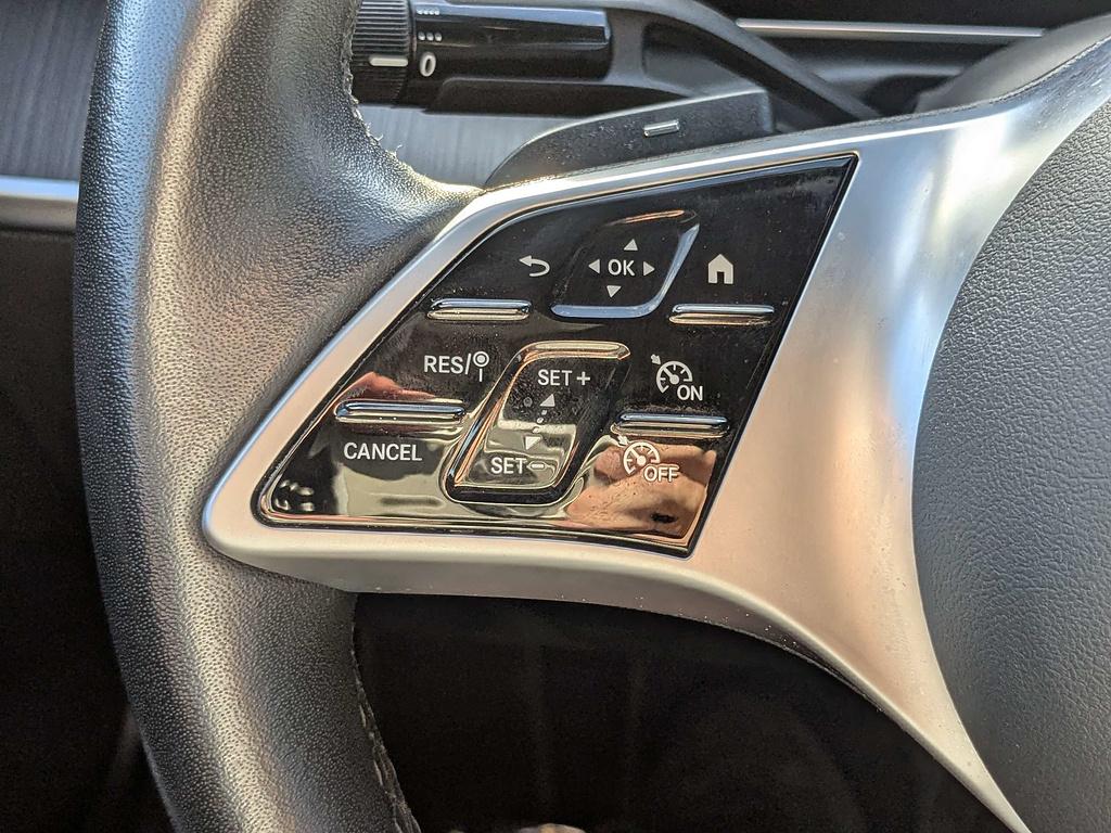 2025 Mercedes-BENZ C-CLASS 缩略图 26