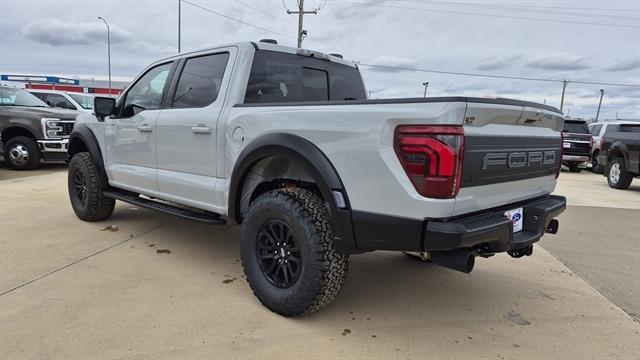 FORD F-150 RAPTOR - 8