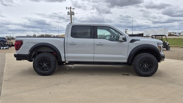 FORD F-150 RAPTOR - 4