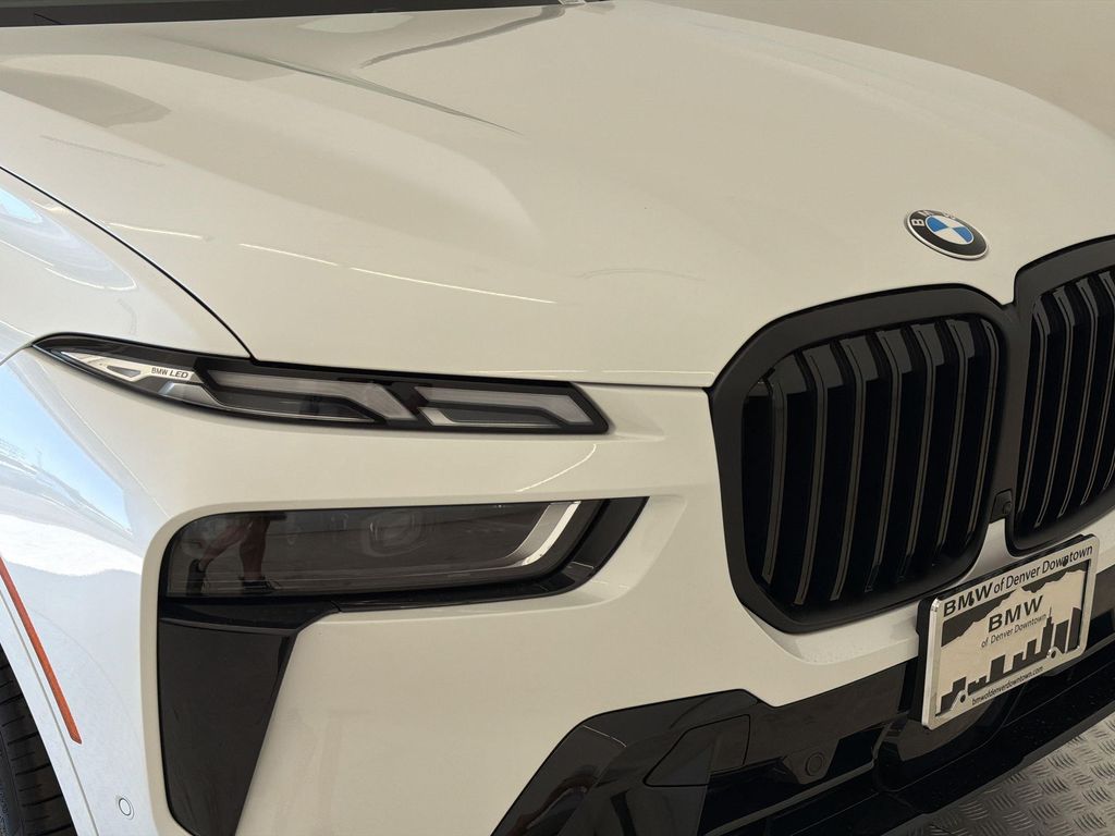 2027 BMW X7 XDRIVE40I 缩略图 12