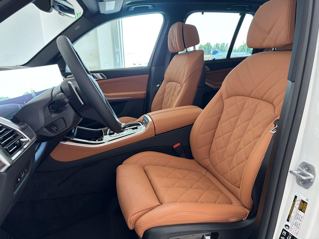 صورة 5 لـ 2026 BMW X5 XDRIVE40I