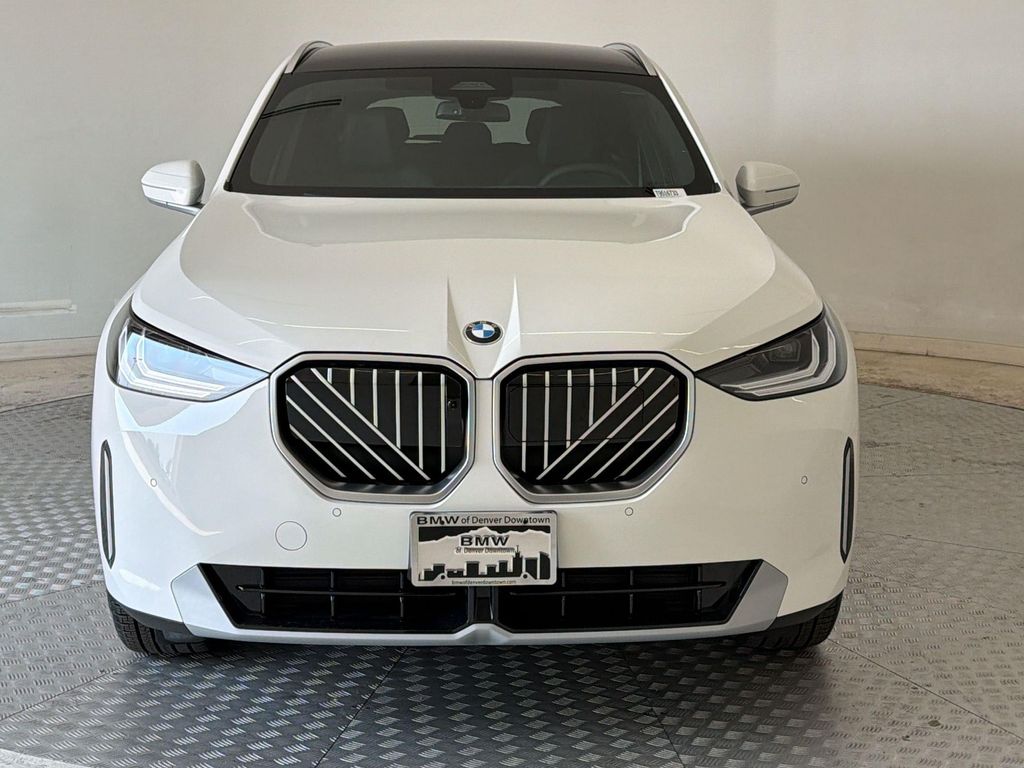 صورة 6 لـ 2026 BMW X3 30 XDRIVE