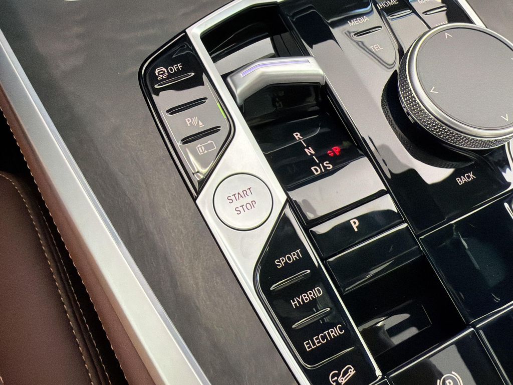 2026 BMW X5 PHEV XDRIVE50E 缩略图 17