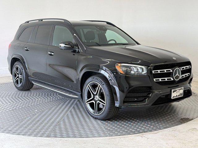 MERCEDES-BENZ GLS - 7
