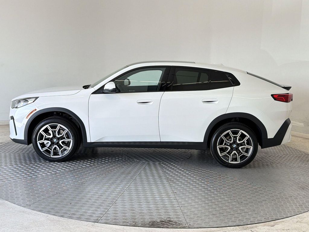 صورة 2 لـ 2026 BMW X2 XDRIVE28I