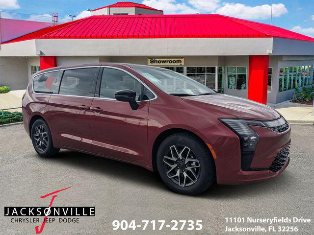 New 2027 Chrysler Pacifica Limited