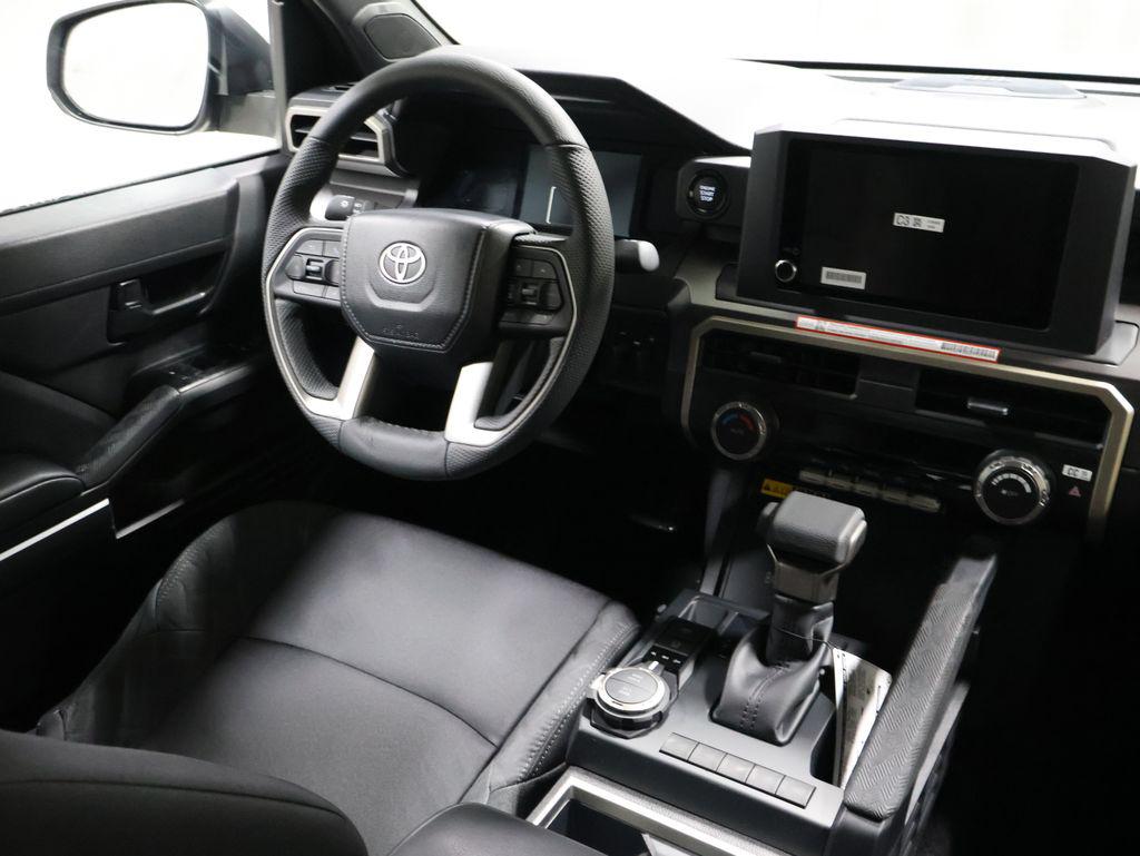 2026 Toyota TACOMA SR5 缩略图 18