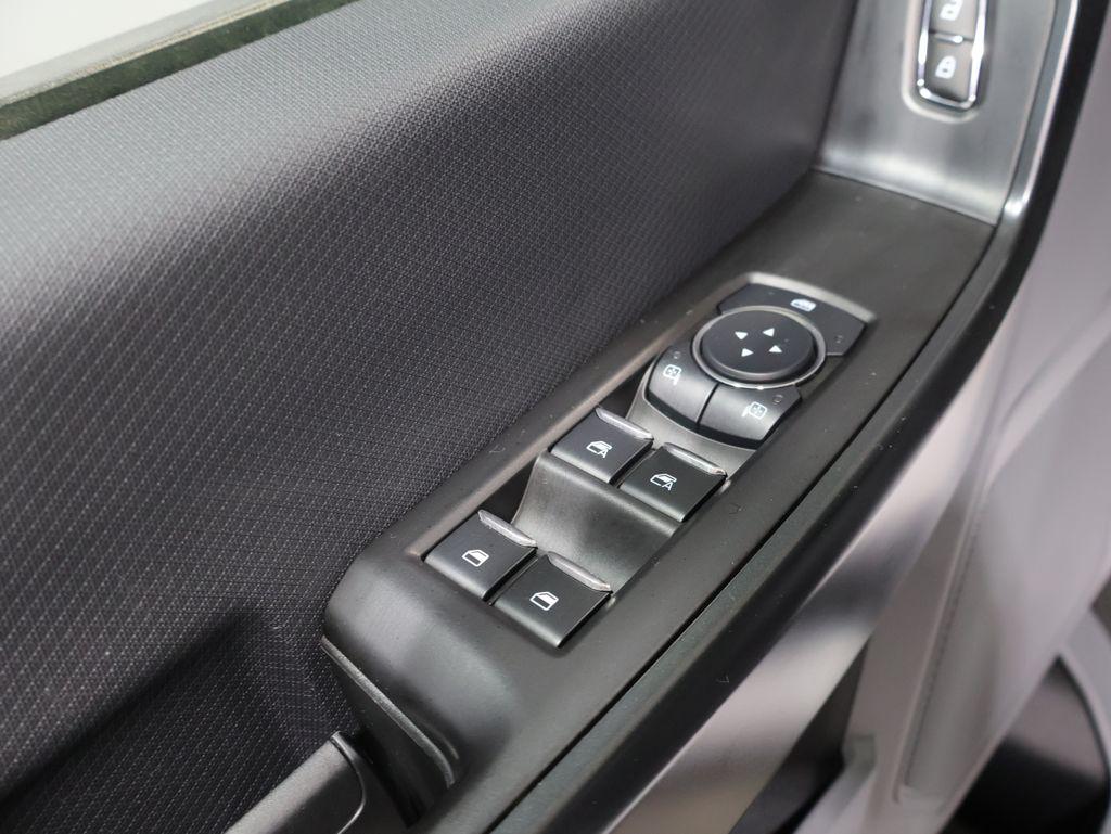 2023 FORD F-150 LIGHTNING PRO — фото 14