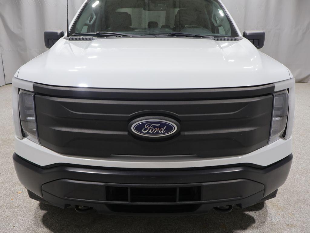 2023 FORD F-150 LIGHTNING PRO — фото 8