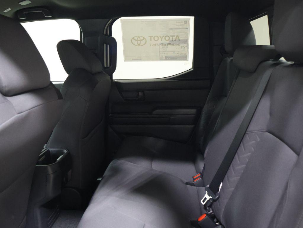 صورة 10 لـ 2026 Toyota TACOMA SR5