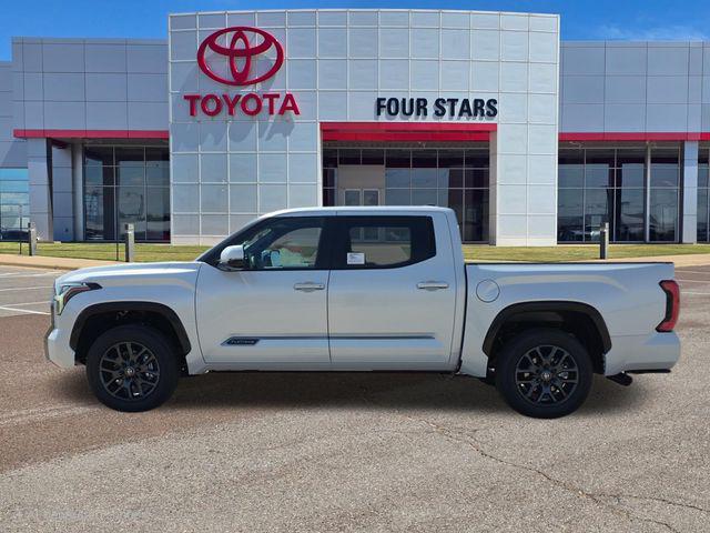TOYOTA TUNDRA - 1
