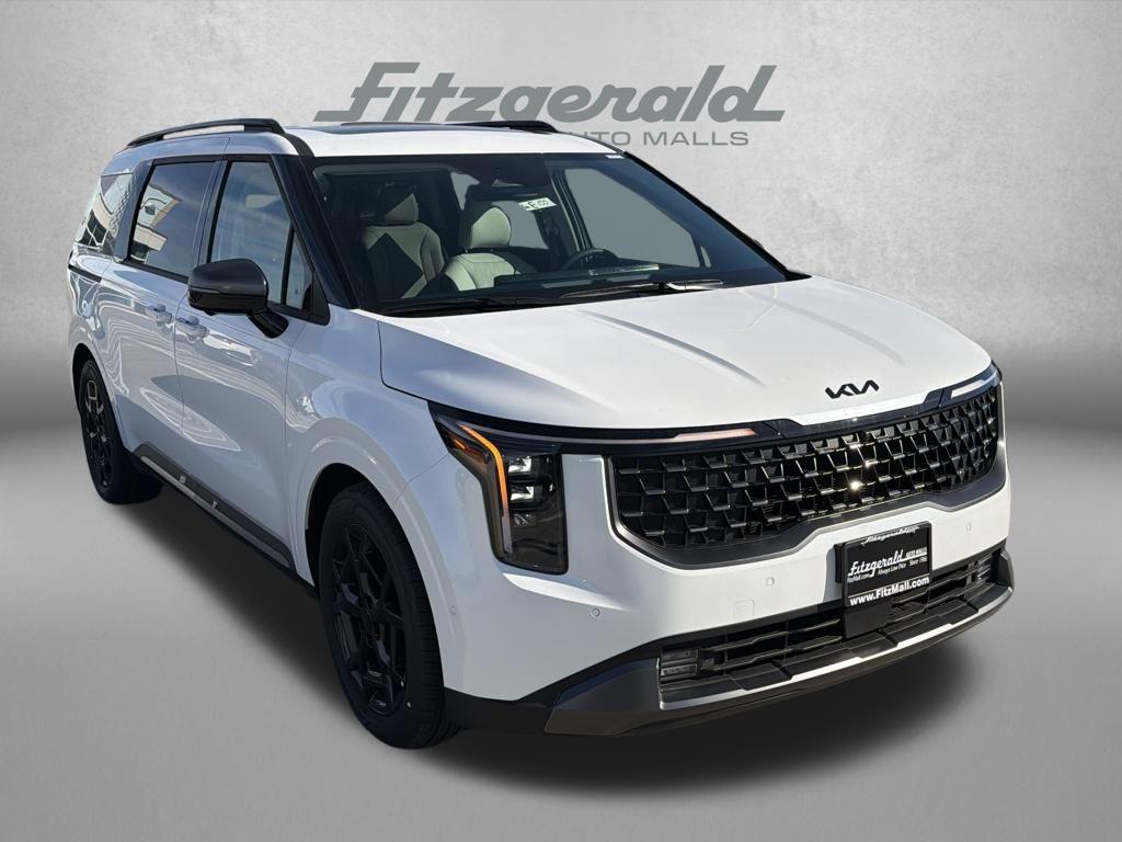 New 2026 Kia Carnival SX