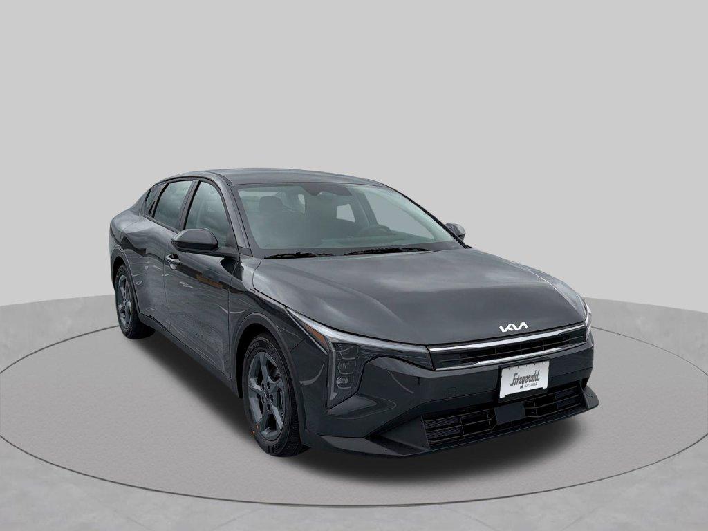 New 2026 Kia K4 LXS