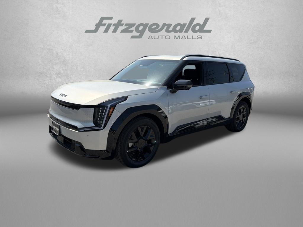 New 2026 Kia EV9 Land