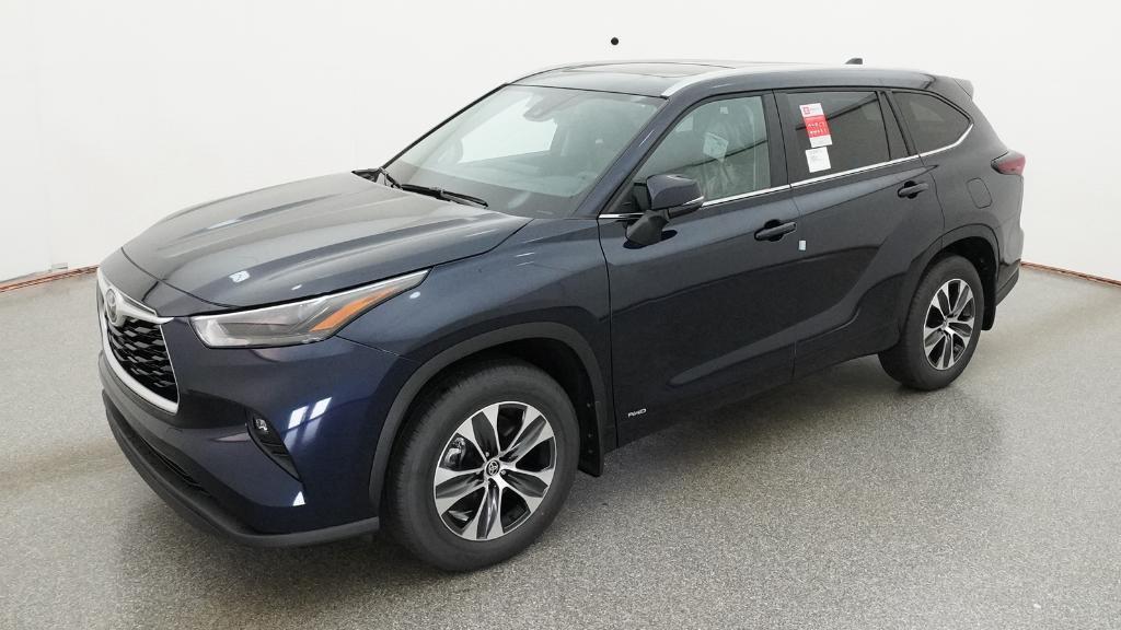 New 2026 Toyota Highlander Hybrid XLE