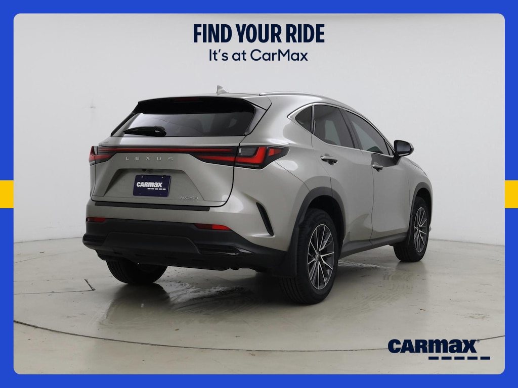 صورة 9 لـ 2024 Lexus NX 250