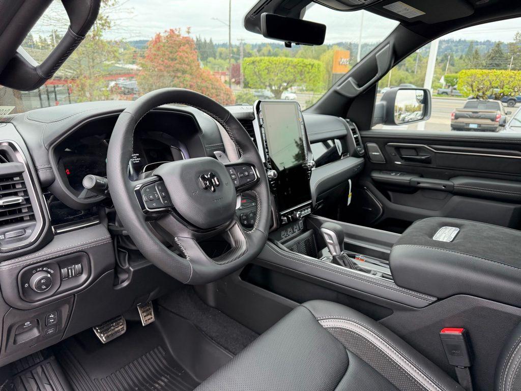 صورة مصغرة 17 لـ 2026 RAM 1500 RHO