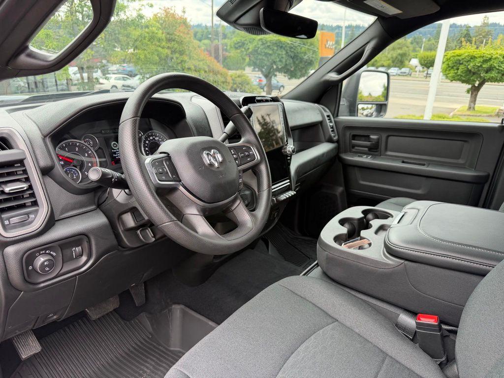 صورة مصغرة 15 لـ 2026 RAM 3500 TRADESMAN