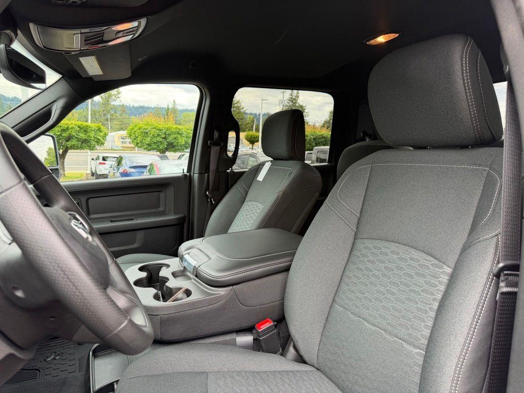 صورة مصغرة 14 لـ 2026 RAM 3500 TRADESMAN