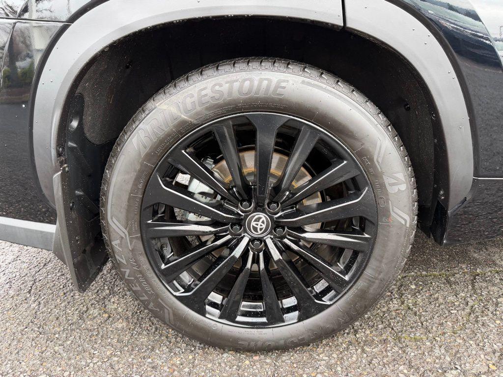 TOYOTA HIGHLANDER - 10