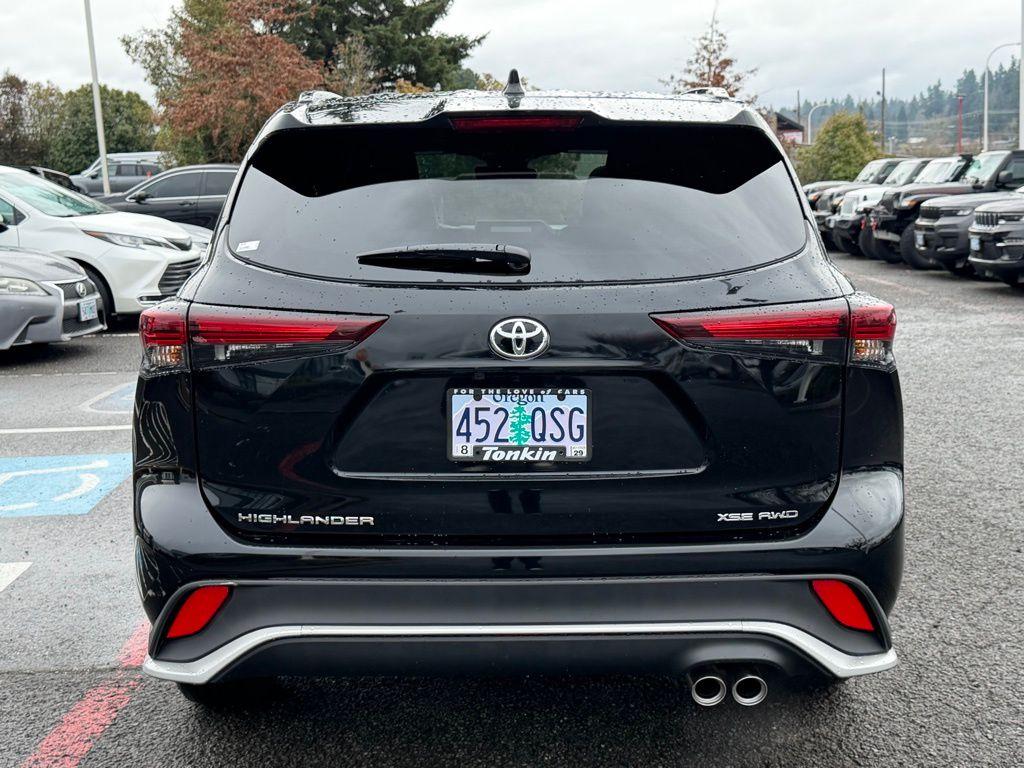 TOYOTA HIGHLANDER - 7