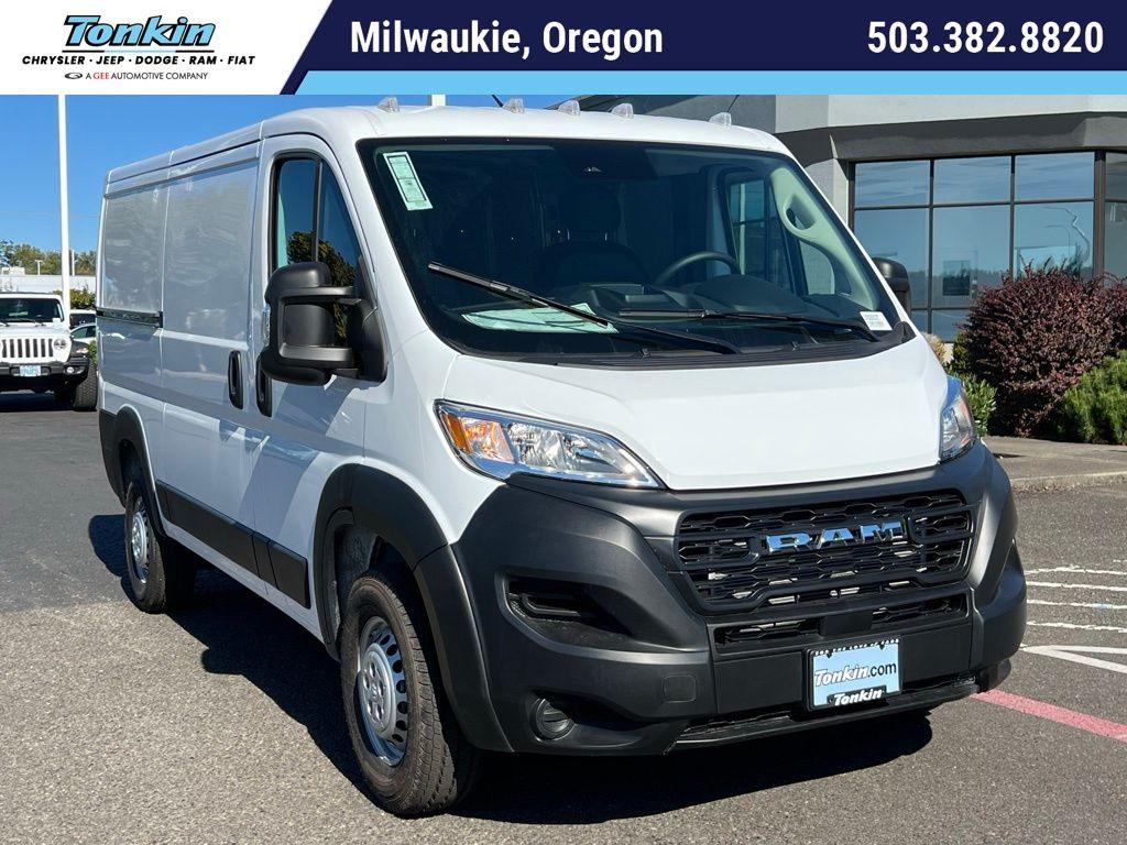 New 2026 RAM ProMaster 1500 Low Roof