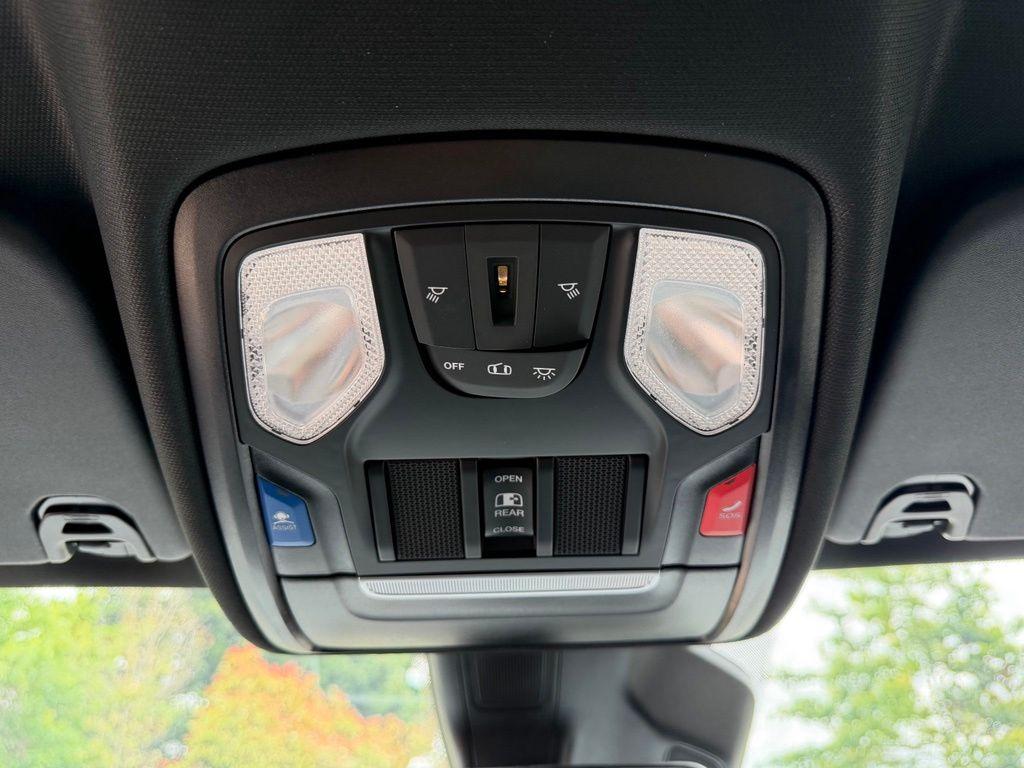 صورة مصغرة 27 لـ 2026 RAM 1500 TRADESMAN
