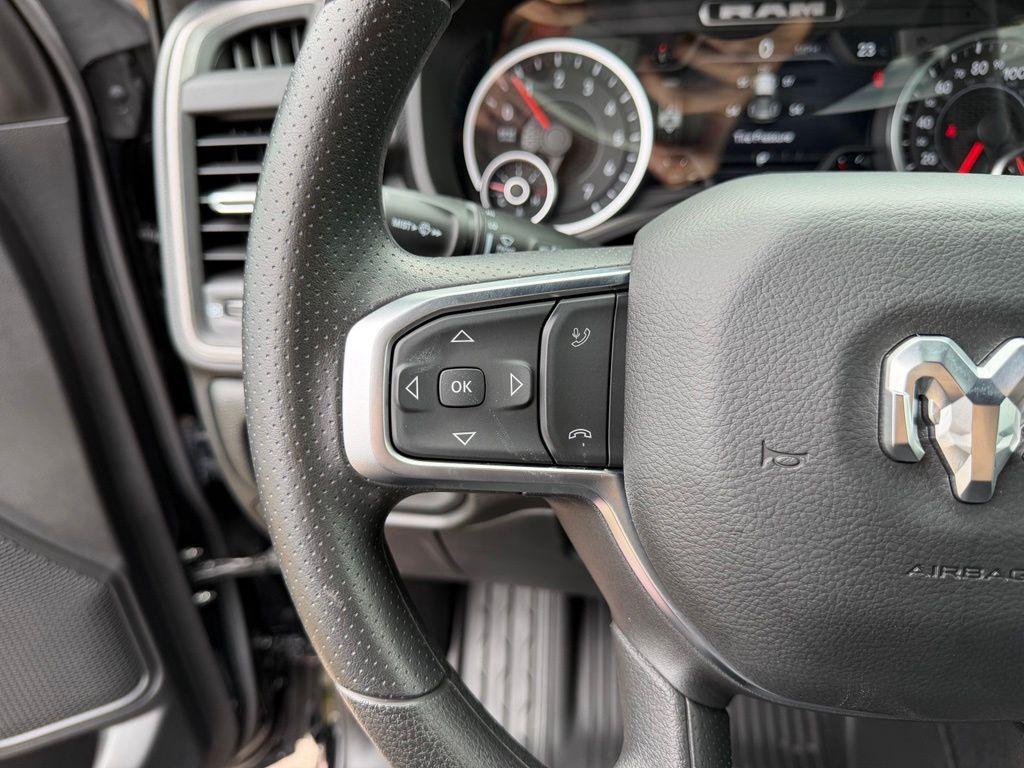 صورة مصغرة 16 لـ 2026 RAM 1500 TRADESMAN