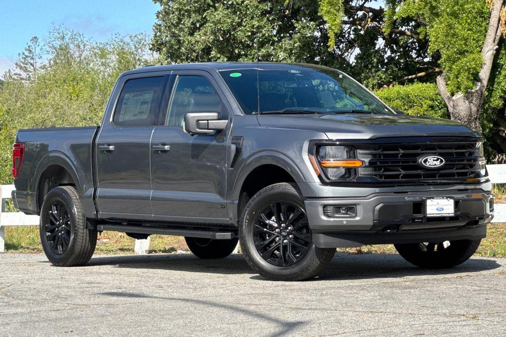 FORD F-150 XLT - 2