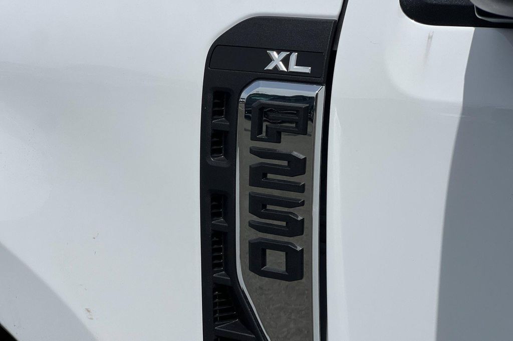 2026 FORD F-250 XL — миниатюра 24