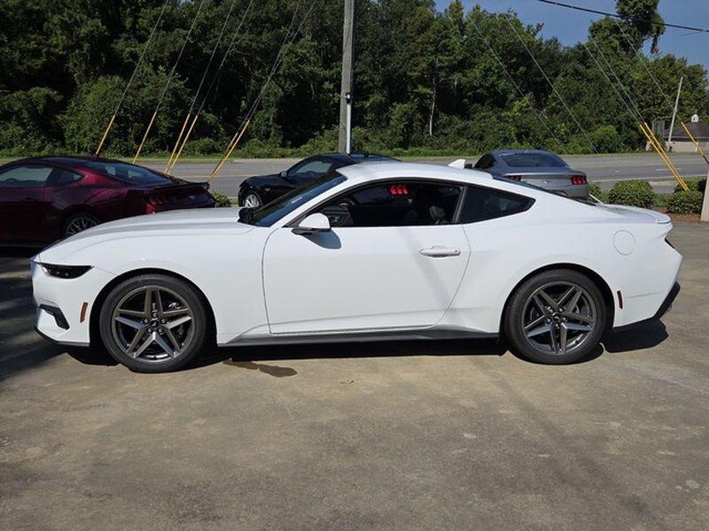صورة 5 لـ 2026 FORD MUSTANG ECOBOOST PREMIUM