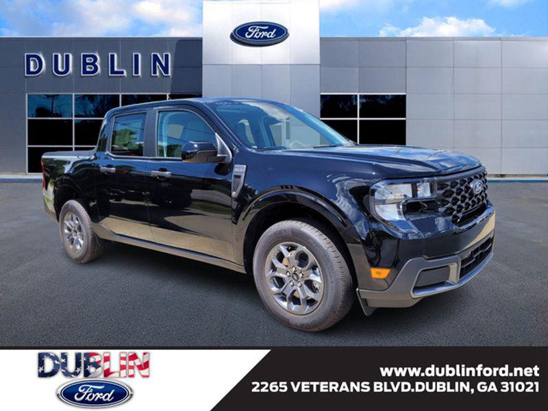 New 2025 Ford Maverick XLT