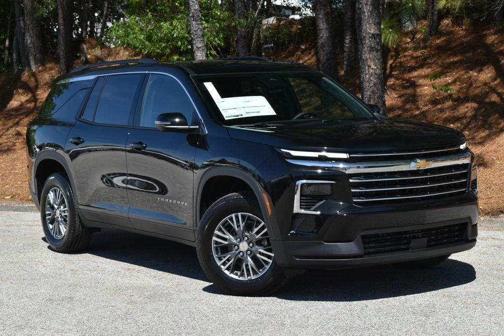 New 2026 Chevrolet Traverse LT