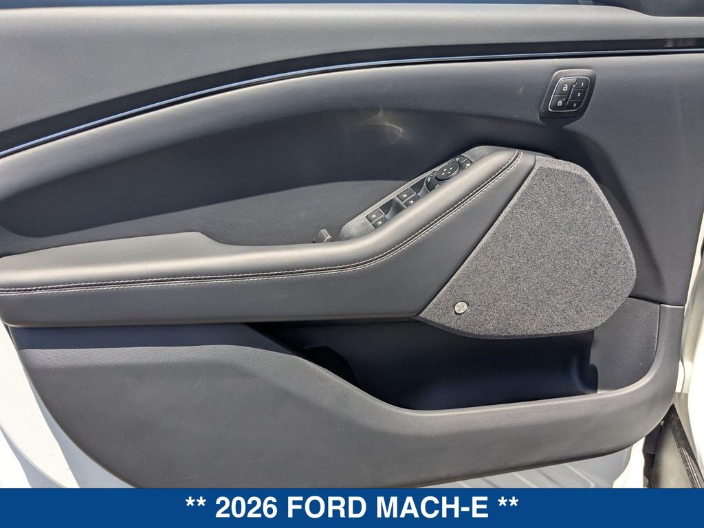 2026 FORD MUSTANG MACH-E PREMIUM — фото 10