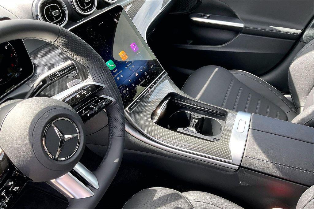 صورة 8 لـ 2026 Mercedes-BENZ C-CLASS
