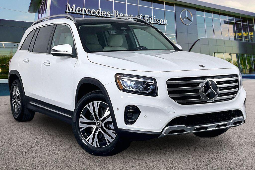 New 2026 Mercedes-Benz GLB 250 4MATIC