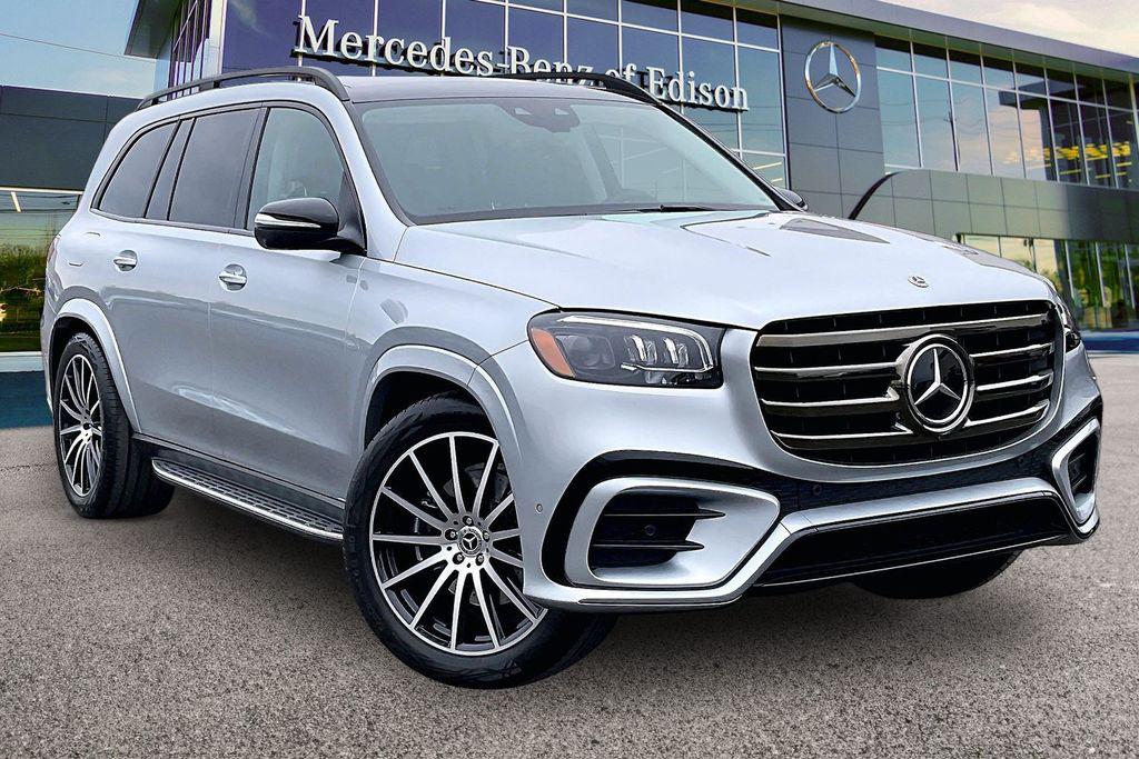 New 2026 Mercedes-Benz GLS 450 4MATIC