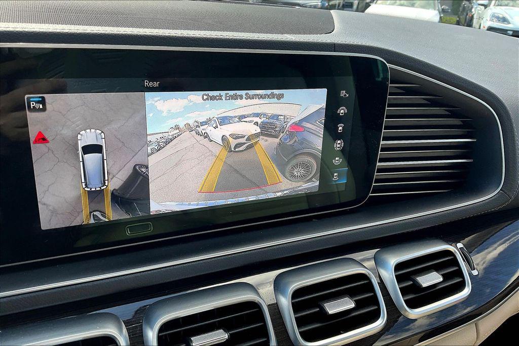 2023 Mercedes-BENZ GLS — миниатюра 21