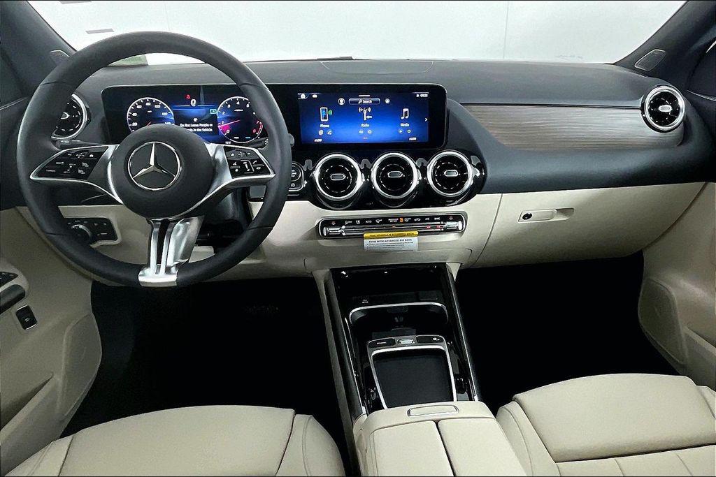 MERCEDES-BENZ GLA-CLASS - 5