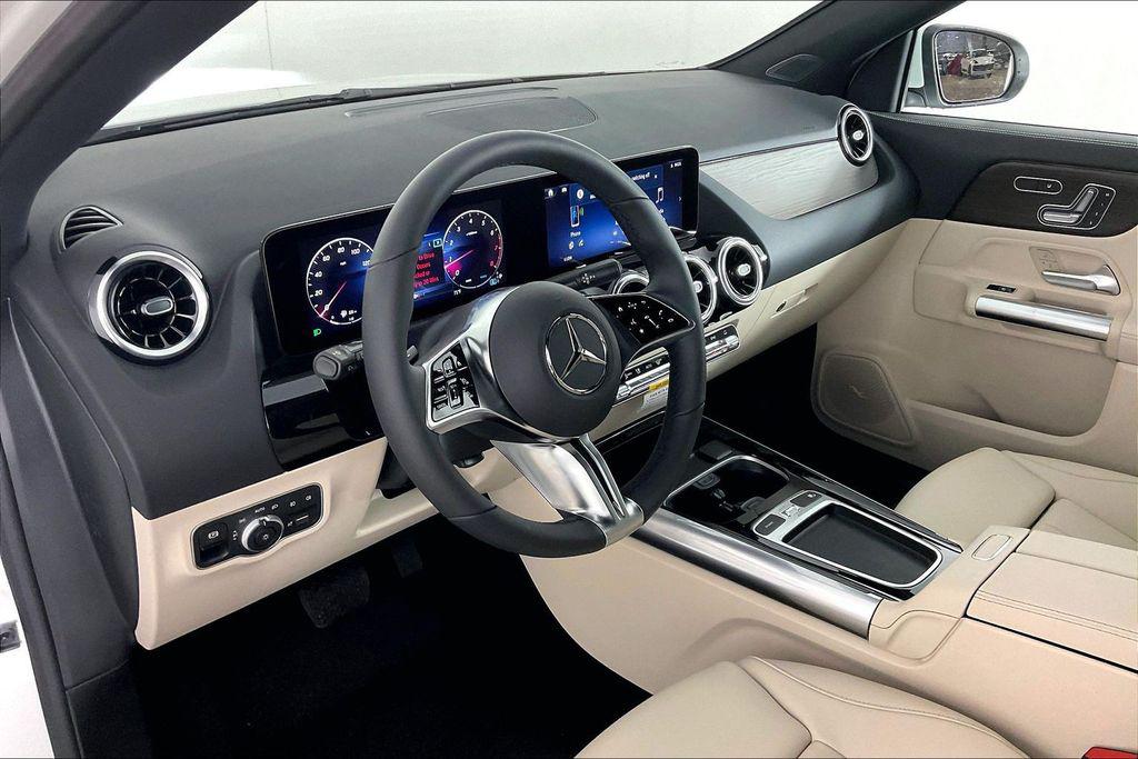 MERCEDES-BENZ GLA-CLASS - 6