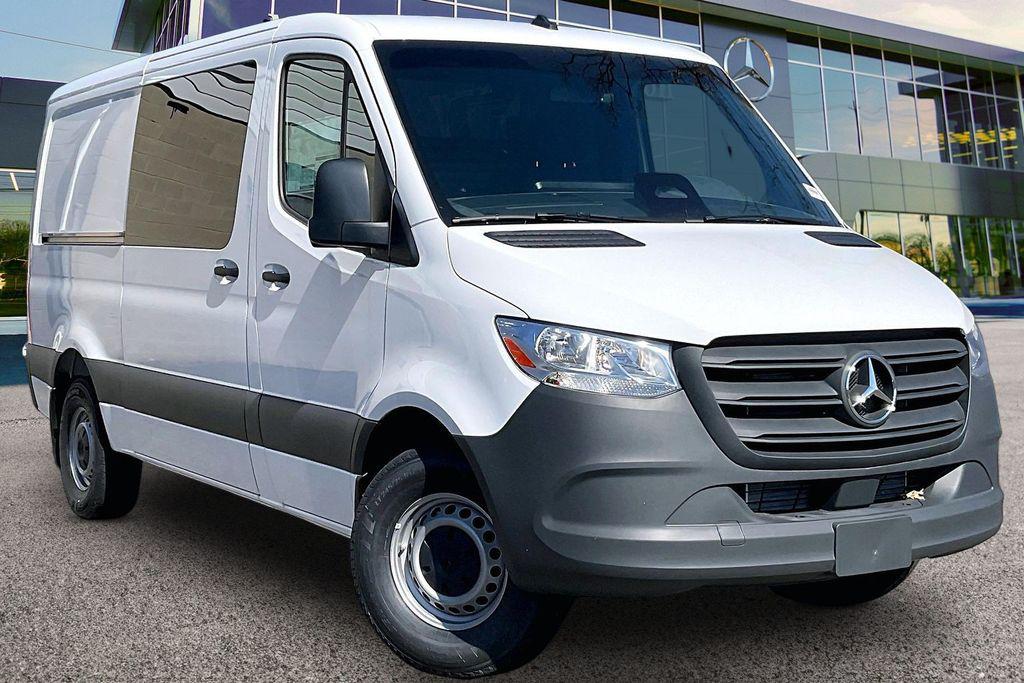 New 2025 Mercedes-Benz Sprinter 2500 Standard Roof