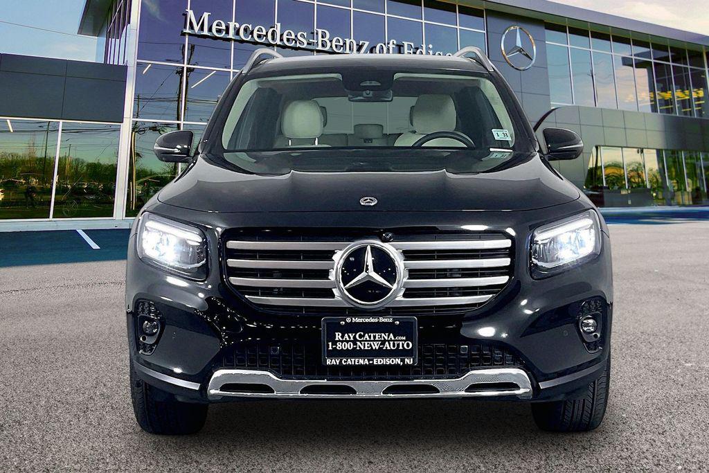صورة 3 لـ 2026 Mercedes-BENZ GLB