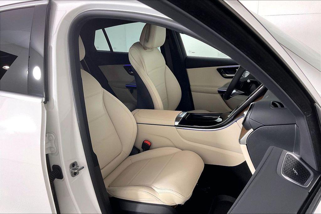 MERCEDES-BENZ GLC - 7