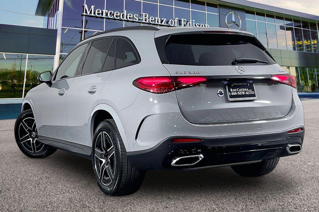 2026 Mercedes-BENZ GLC 照片 2